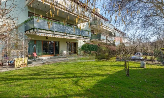 Недвижимость Apartment 5 rooms: 1