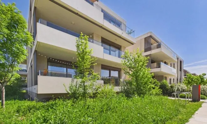 Недвижимость Apartment 5 rooms: 3