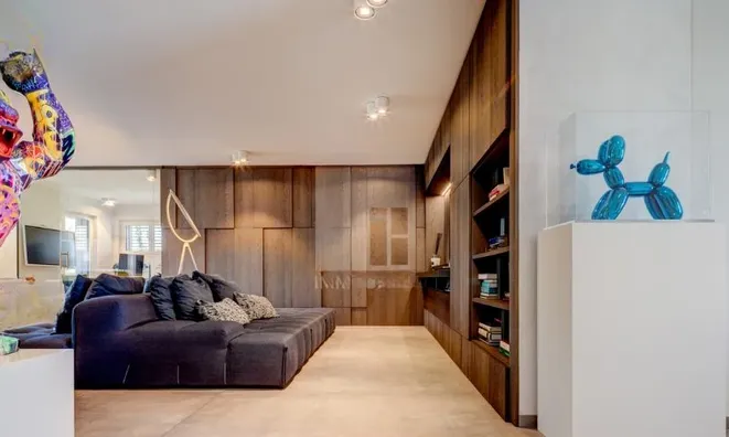 Недвижимость Apartment 9 rooms: 2