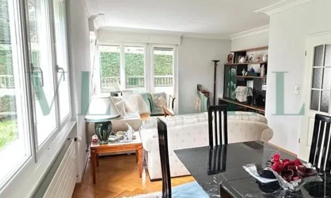 Недвижимость Villa 6 rooms: 3