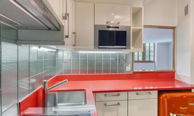 Недвижимость Apartment 3 rooms: 9