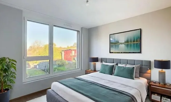 Недвижимость Apartment 4 rooms: 8