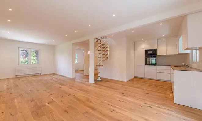 Недвижимость Single house 7 rooms: 5
