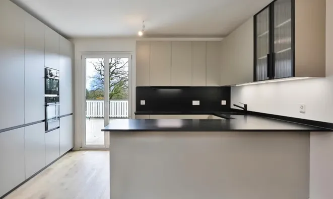 Недвижимость Villa 7 rooms: 6