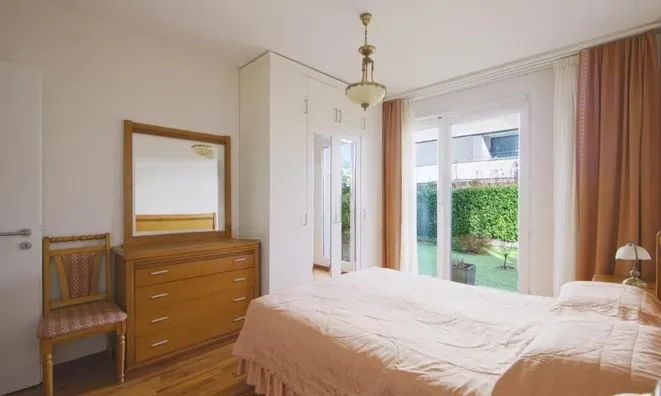 Недвижимость Apartment 4 rooms: 11