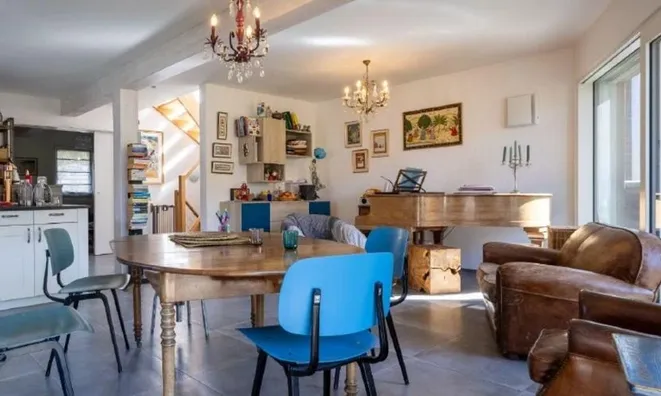 Недвижимость Villa 5.5 rooms: 6