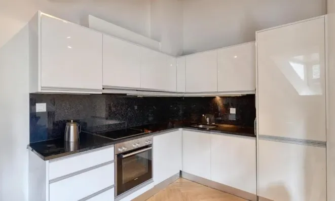 Недвижимость Attic flat 3 rooms: 4