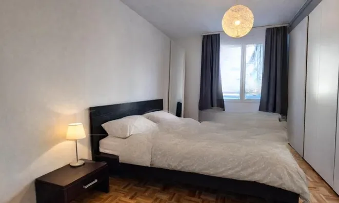 Недвижимость Apartment 4 rooms: 4