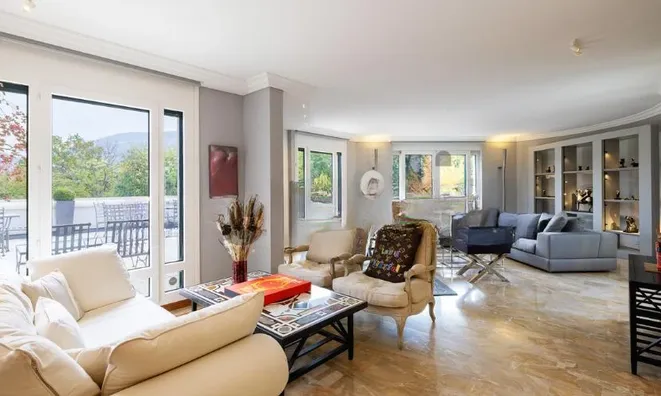 Недвижимость Duplex 9 rooms: 2