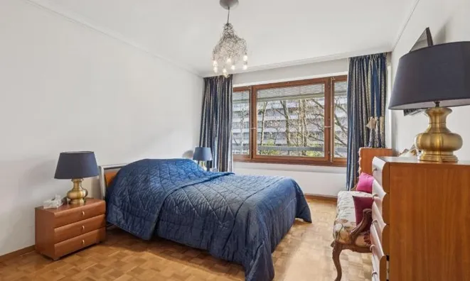 Недвижимость Apartment 6 rooms: 6
