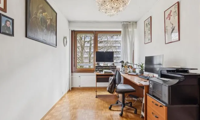 Недвижимость Apartment 6 rooms: 10