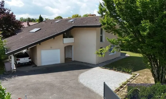 Недвижимость Villa 6 rooms: 1