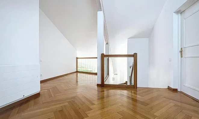 Недвижимость Villa 6 rooms: 5