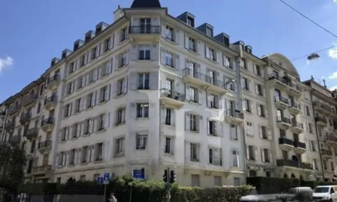Недвижимость Apartment 6.5 rooms: 1