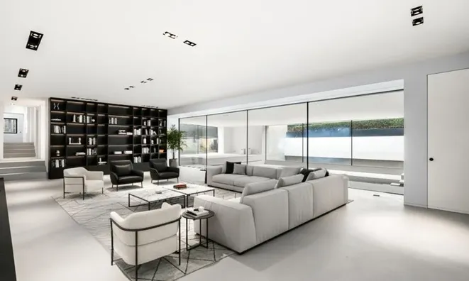 Недвижимость Single house 10 rooms: 4