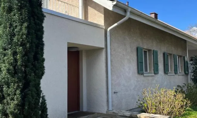 Недвижимость Bifamiliar house 5 rooms: 3