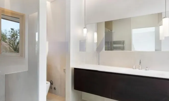 Недвижимость Apartment 5 rooms: 7