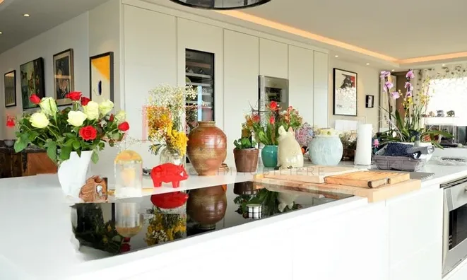 Недвижимость Duplex 8 rooms: 2