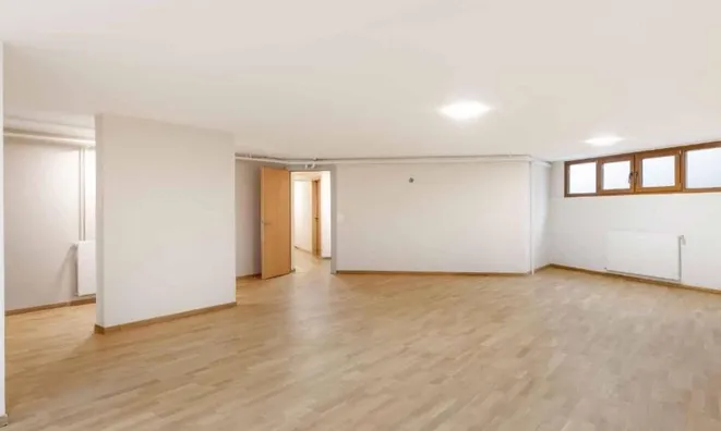 Недвижимость Villa 9 rooms: 11