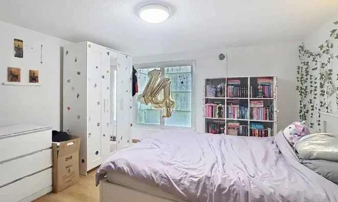 Недвижимость Apartment 7 rooms: 11