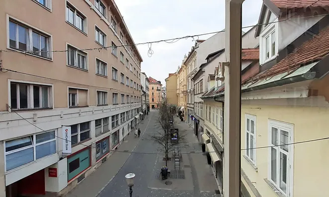 Недвижимость Квартира 3 комнаты в центре: 14