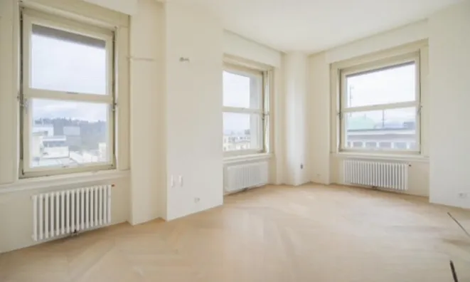 Недвижимость Квартира, 3 комнаты, Центр: 7