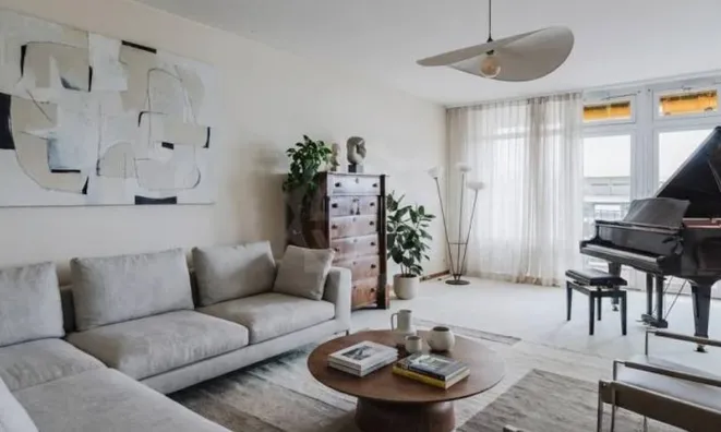 Недвижимость Apartment 7 rooms: 2