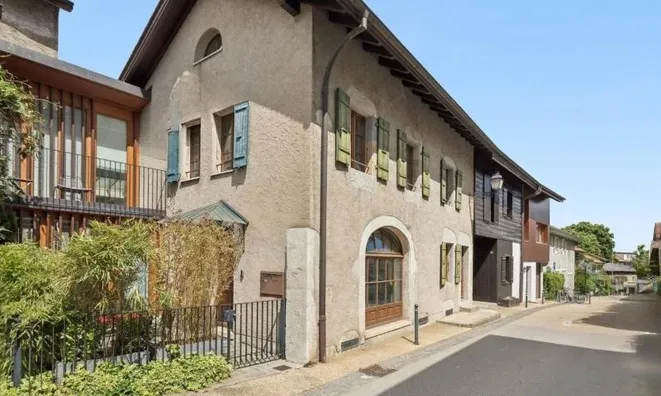 Недвижимость Single house 7 rooms: 1