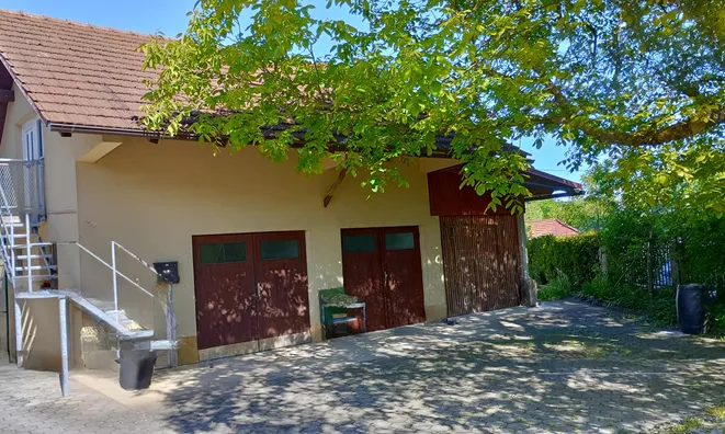Недвижимость Квартира, 3 комнаты, Любляна: 2