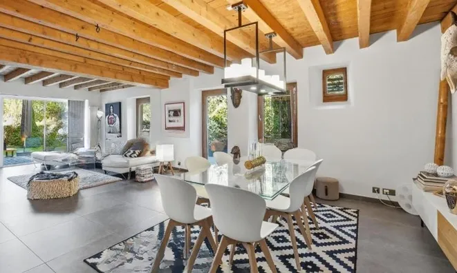 Недвижимость Single house 7 rooms: 5