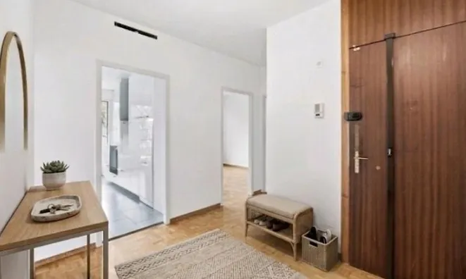 Недвижимость Apartment 7 rooms: 5
