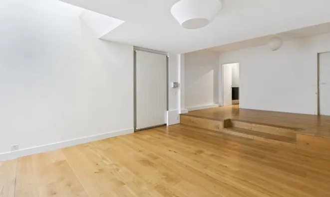 Недвижимость Single house 6 rooms: 5