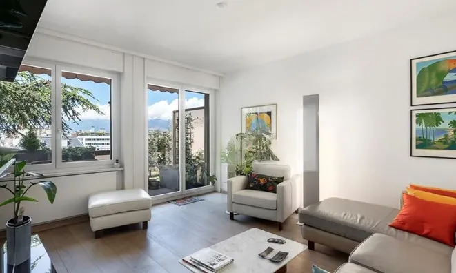 Недвижимость Apartment 3 rooms: 3