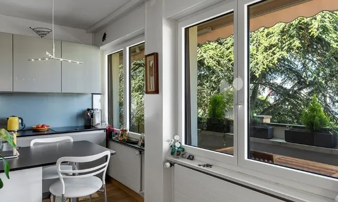 Недвижимость Apartment 3 rooms: 6