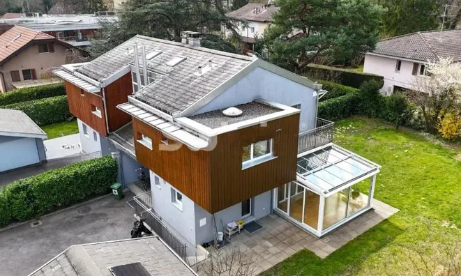 Недвижимость Single house 7 rooms: 2