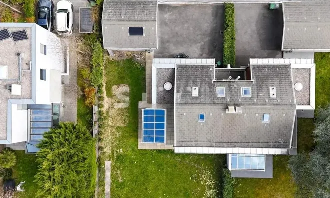 Недвижимость Single house 7 rooms: 3