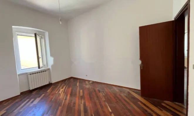 Недвижимость Трехкомнатная Центр Гориция: 5