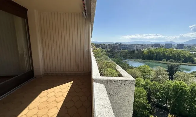 Недвижимость Apartment 5 rooms: 2