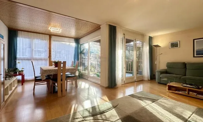 Недвижимость Row house 6 rooms: 3