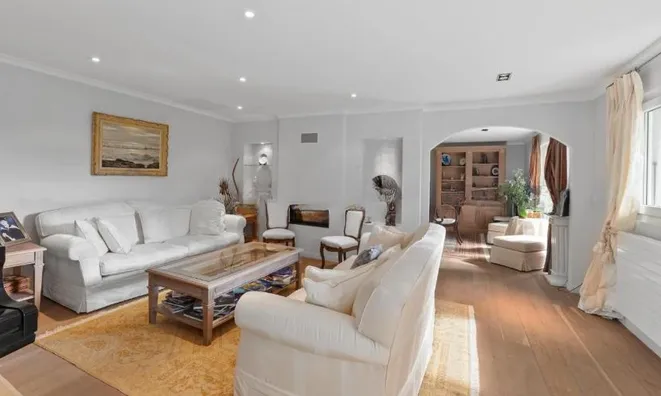 Недвижимость Single house 9 rooms: 4