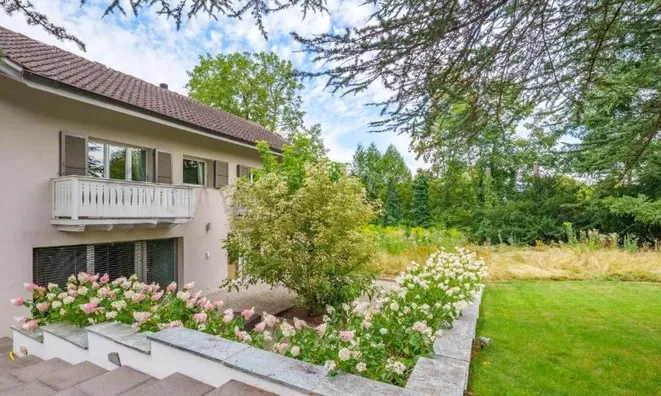 Недвижимость Single house 9 rooms: 8
