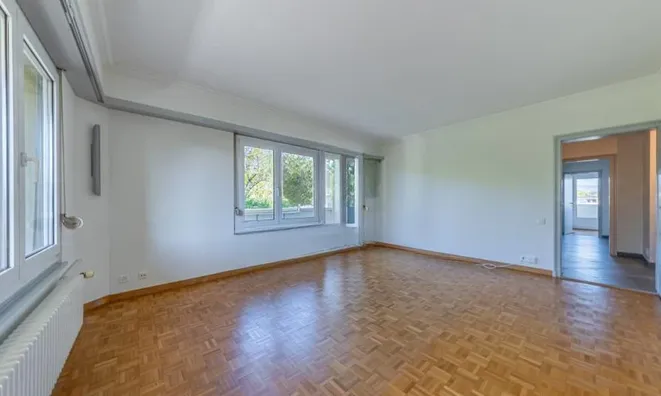 Недвижимость Apartment 5 rooms: 1