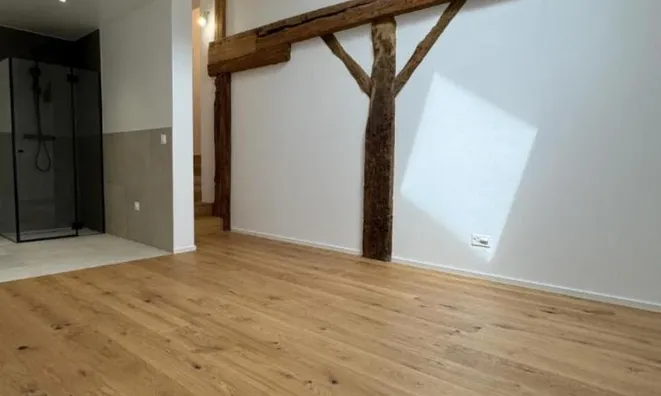 Недвижимость Apartment 5.5 rooms: 6