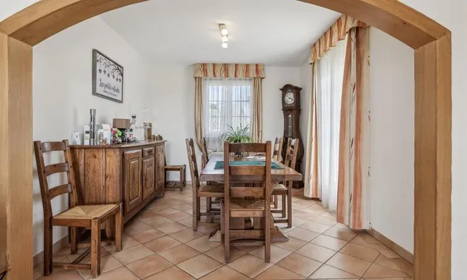 Недвижимость Single house 10 rooms: 6