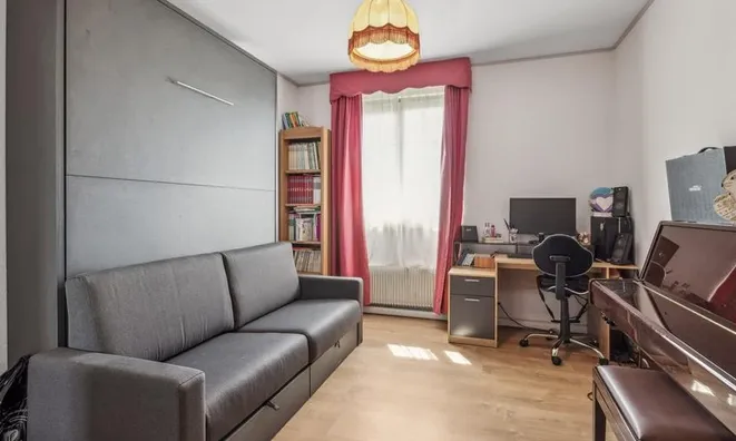 Недвижимость Single house 10 rooms: 12