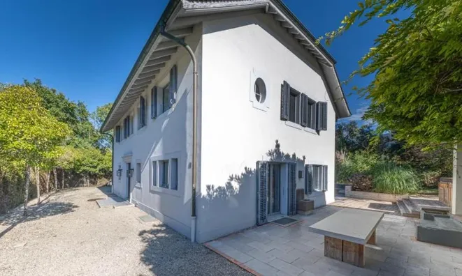Недвижимость Single house: 2