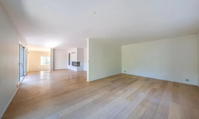 Недвижимость Single house: 5