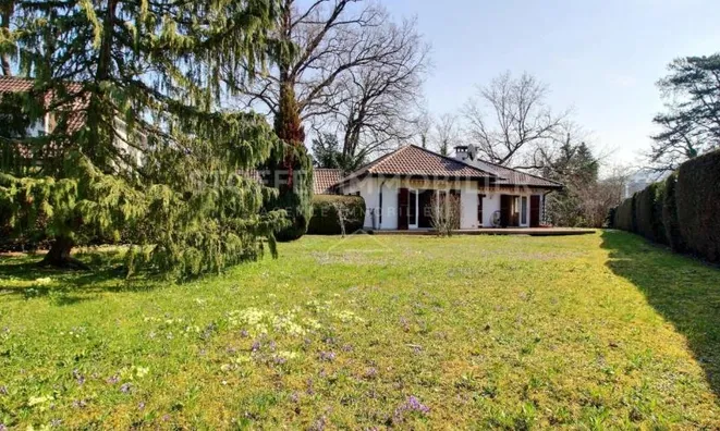 Недвижимость Single house 5 rooms: 1