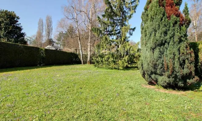 Недвижимость Single house 5 rooms: 10
