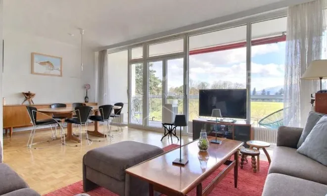 Недвижимость Apartment 5 rooms: 1